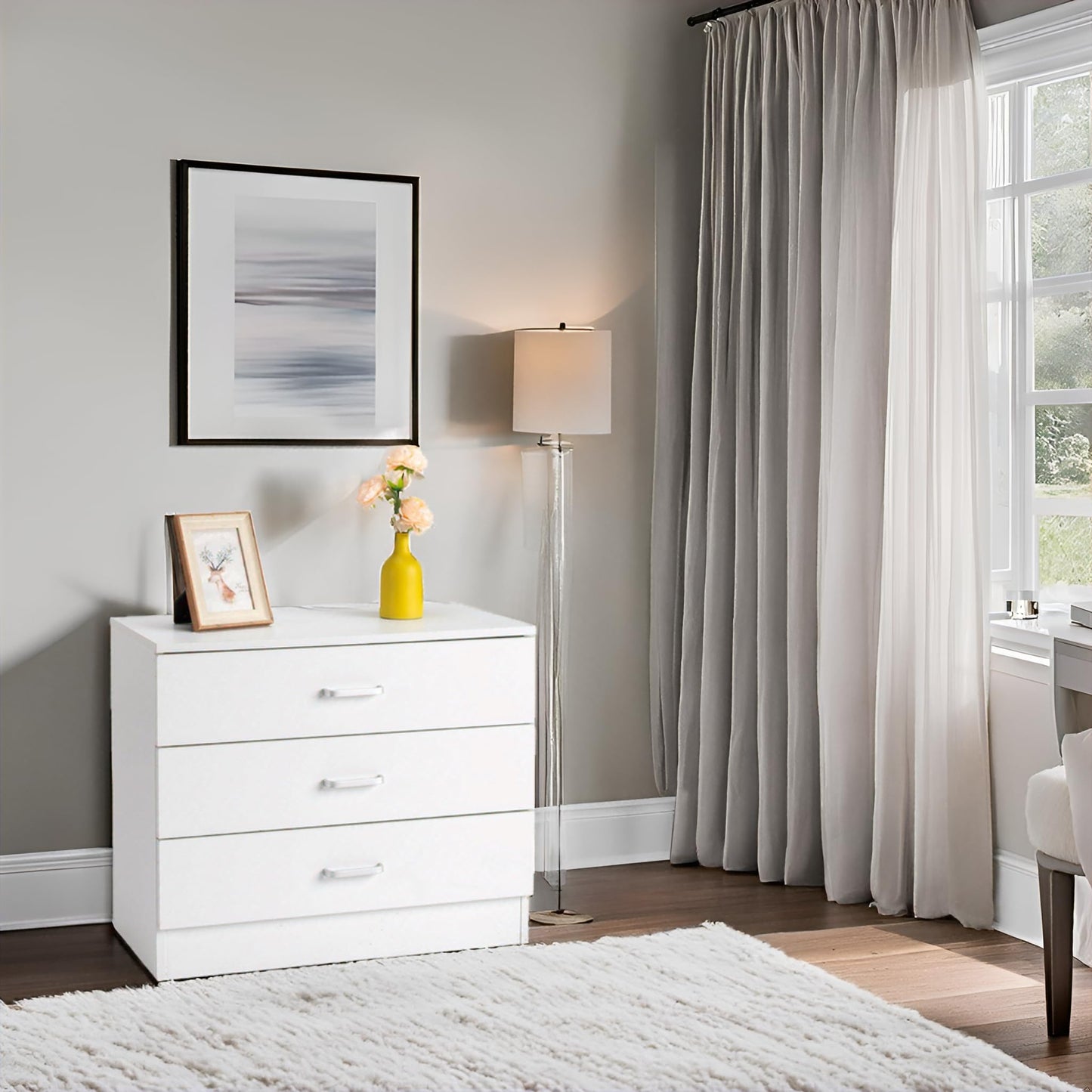 Karl Home White 3-Drawer Dresser/Nightstand