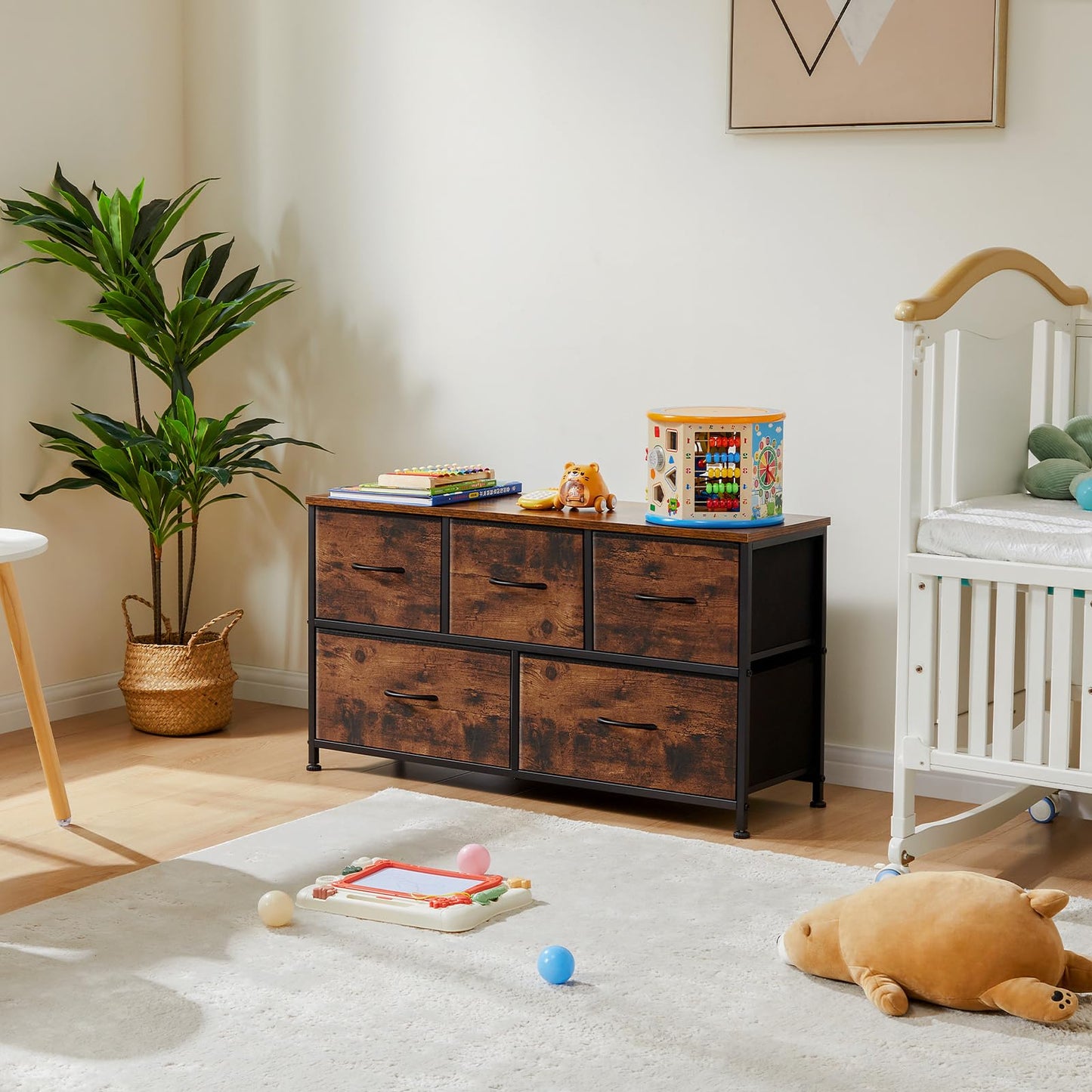 OLIXIS 5-Drawer Dresser, Black