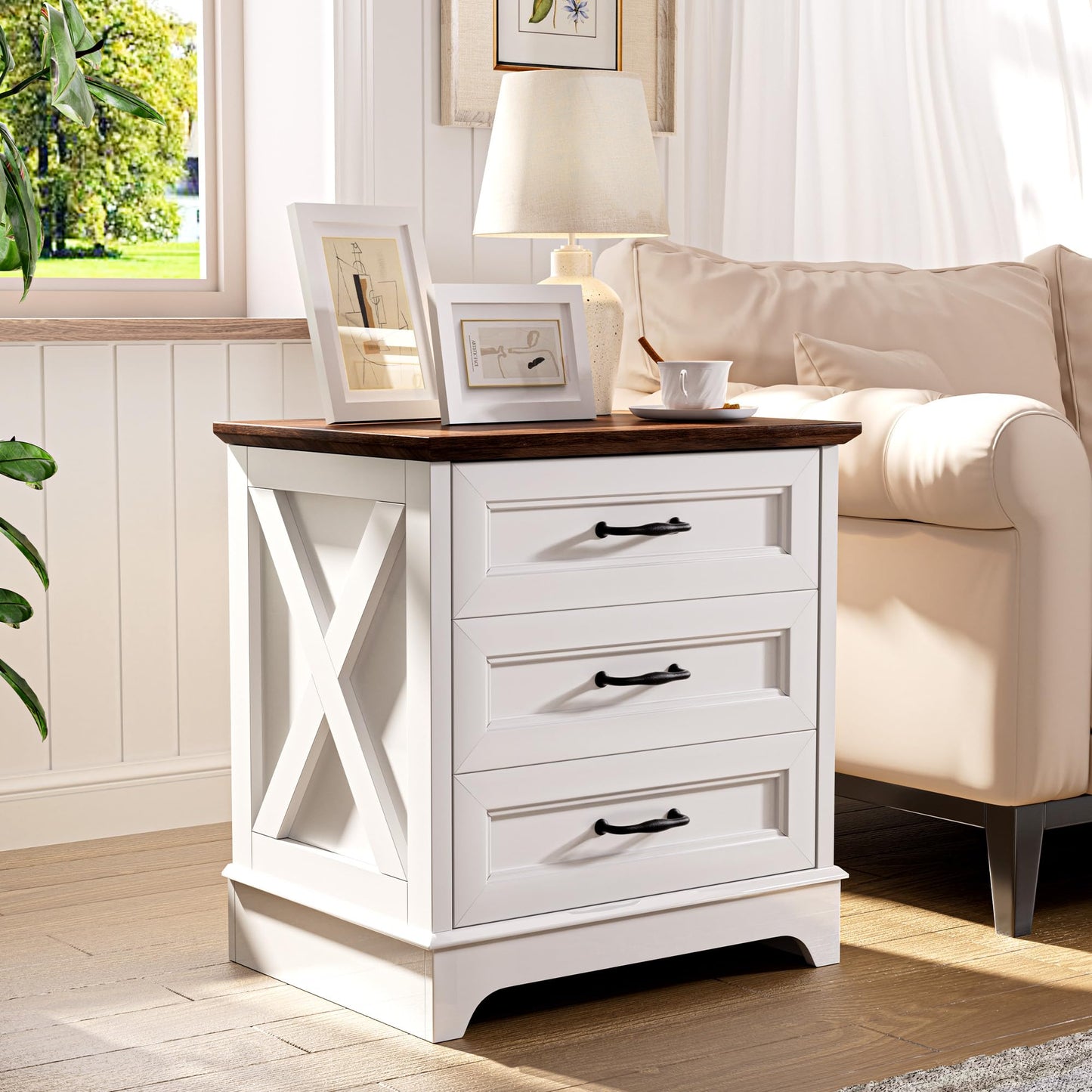 Farmhouse Nightstand – 3 Drawers